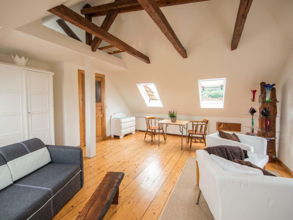 Kanalvilla - Urlaub Am Nord-Ostseekanal - Zwei Ferienwohnungen Im Angebot- Eine Im Dachgeschoss Und Eine Wohnung Mit Garten Sehestedt  Exteriér fotografie