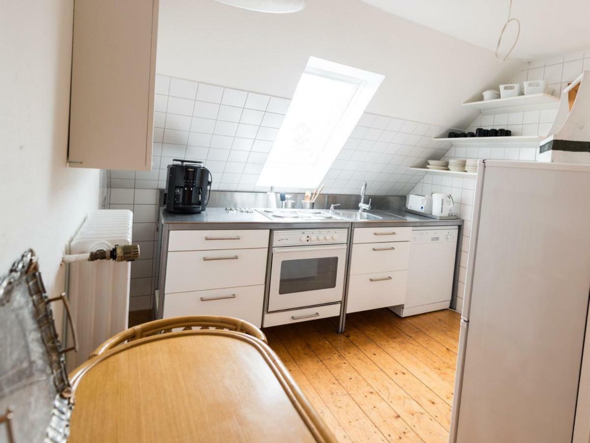 Kanalvilla - Urlaub Am Nord-Ostseekanal - Zwei Ferienwohnungen Im Angebot- Eine Im Dachgeschoss Und Eine Wohnung Mit Garten Sehestedt  Exteriér fotografie