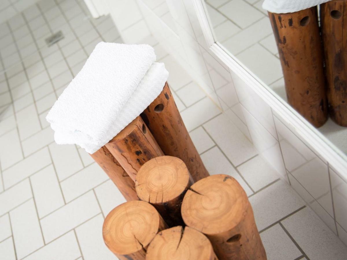 Kanalvilla - Urlaub Am Nord-Ostseekanal - Zwei Ferienwohnungen Im Angebot- Eine Im Dachgeschoss Und Eine Wohnung Mit Garten Sehestedt  Exteriér fotografie