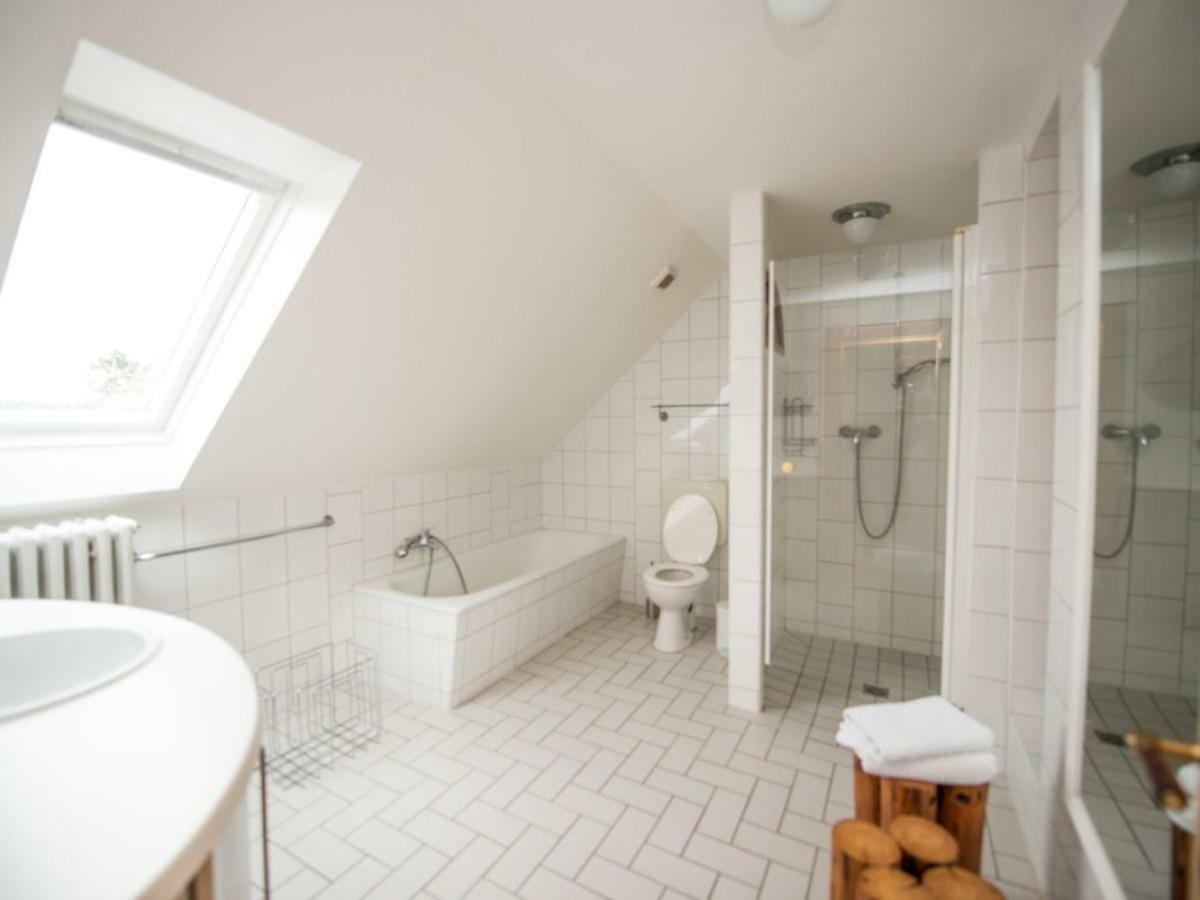 Kanalvilla - Urlaub Am Nord-Ostseekanal - Zwei Ferienwohnungen Im Angebot- Eine Im Dachgeschoss Und Eine Wohnung Mit Garten Sehestedt  Exteriér fotografie